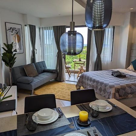 Dominiks Stylish Resort Gem Ocean View Pool Queen Bed At Tambuli 8 Floor Fast Wifi Lapu-Lapu City Buitenkant foto