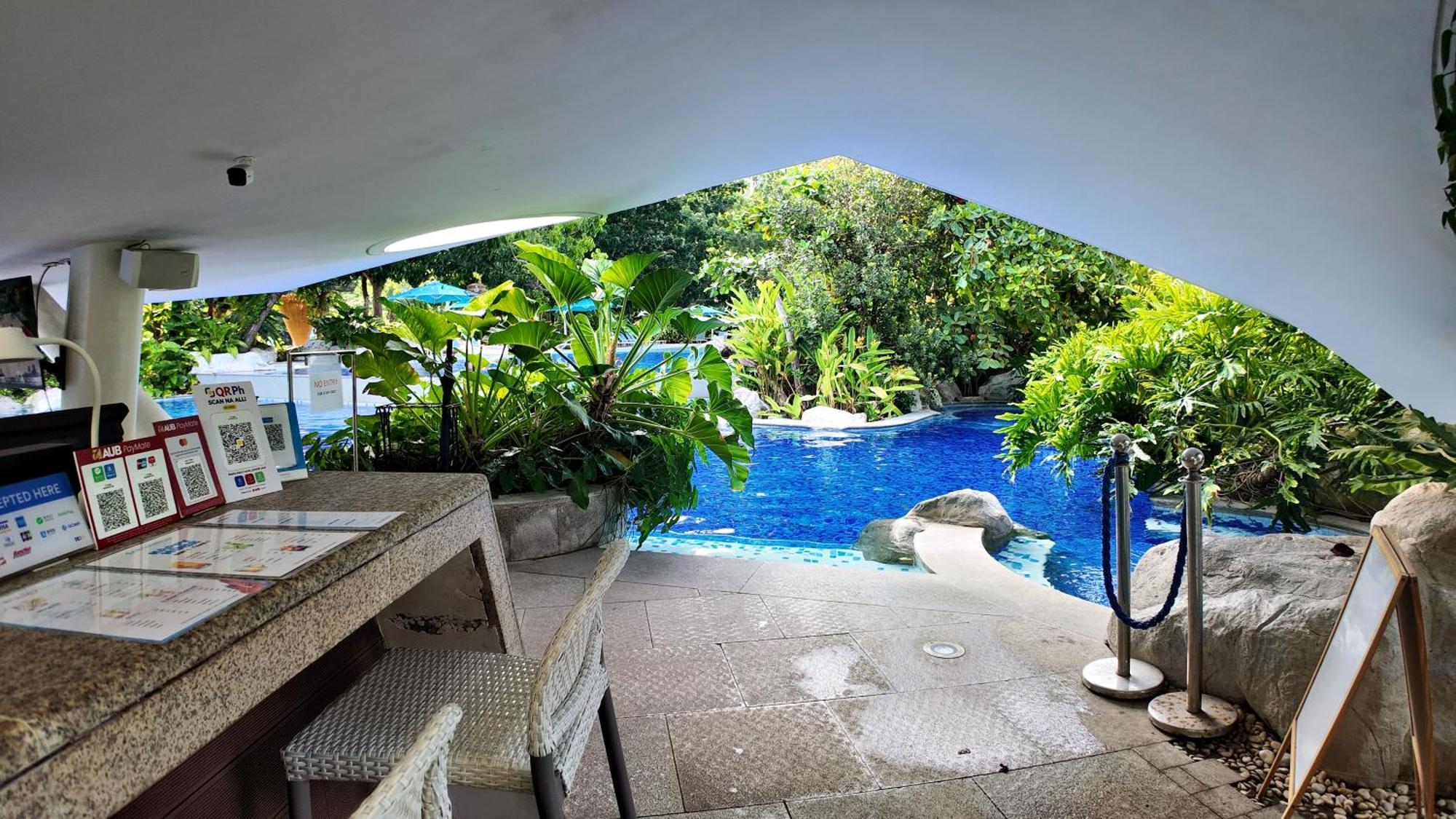 Dominiks Stylish Resort Gem Ocean View Pool Queen Bed At Tambuli 8 Floor Fast Wifi Lapu-Lapu City Buitenkant foto
