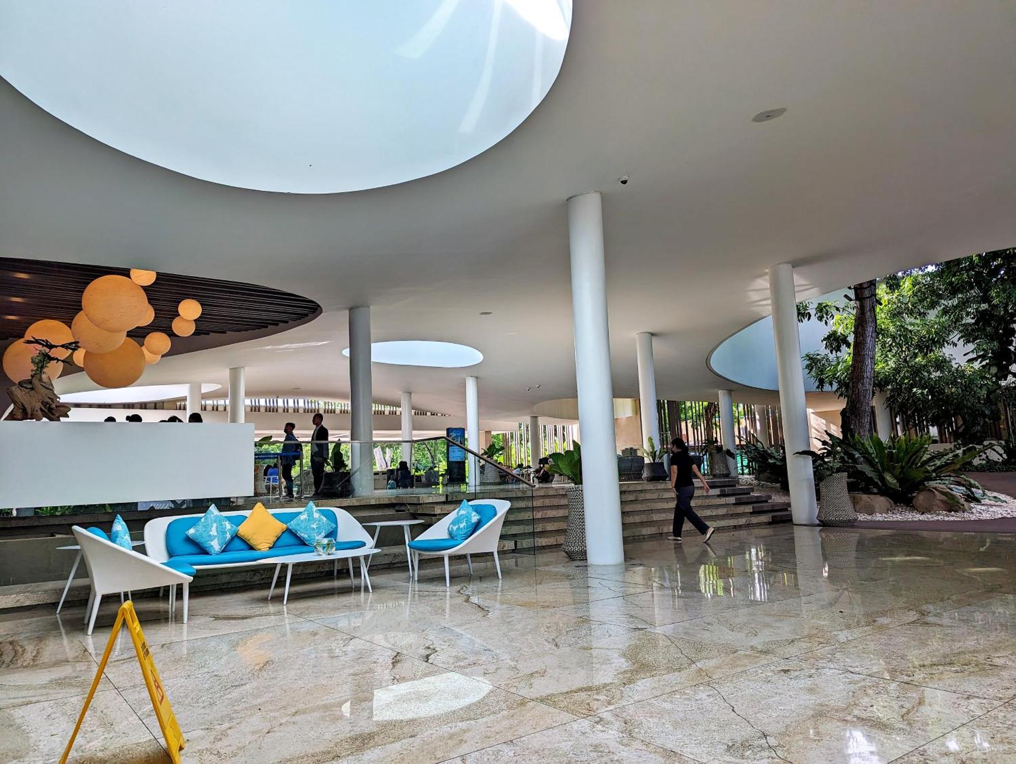 Dominiks Stylish Resort Gem Ocean View Pool Queen Bed At Tambuli 8 Floor Fast Wifi Lapu-Lapu City Buitenkant foto
