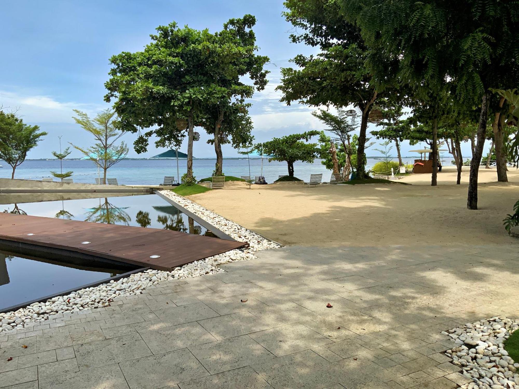 Dominiks Stylish Resort Gem Ocean View Pool Queen Bed At Tambuli 8 Floor Fast Wifi Lapu-Lapu City Buitenkant foto