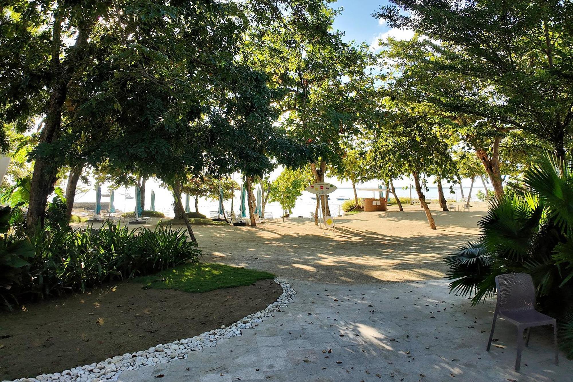 Dominiks Stylish Resort Gem Ocean View Pool Queen Bed At Tambuli 8 Floor Fast Wifi Lapu-Lapu City Buitenkant foto